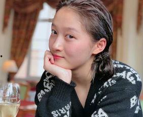 明星网红喝彩虹咖啡图片,彩虹咖啡，色彩斑斓的味蕾之旅