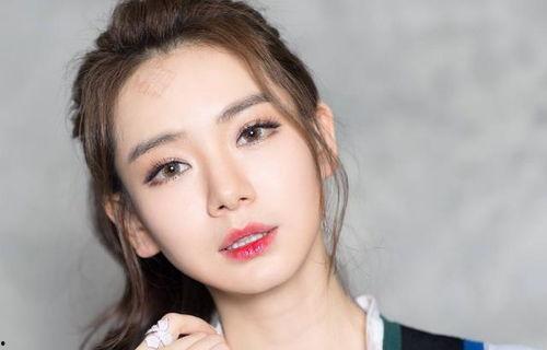 明星网红面相图片女,揭秘明星网红的神秘魅力