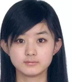 明星网红素颜差距解析,明星网红真实面貌与镜头前的差距大揭秘